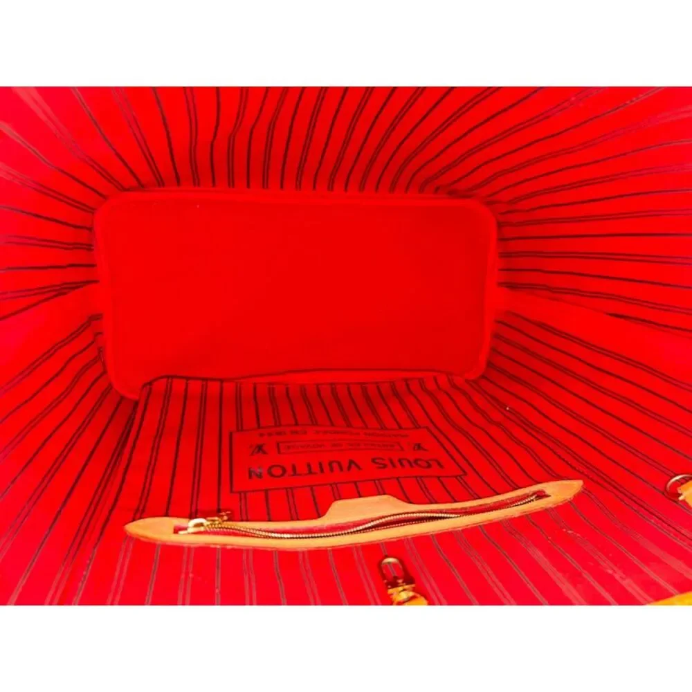 Louis Vuitton Women Pre-Loved Bag Very Good Condition